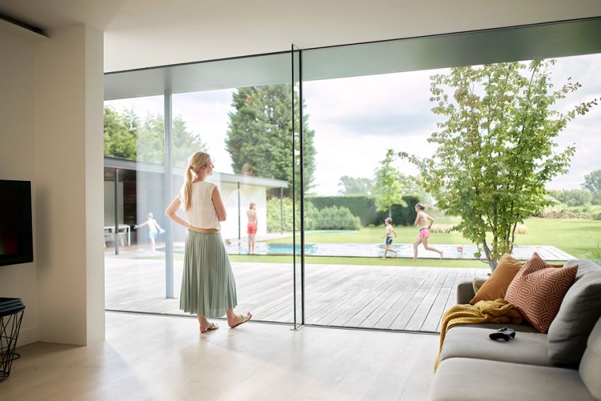 Rénover en 2025 : les fenêtres et portes Reynaers Aluminium allient design et durabilité