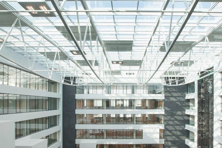 Transformez votre design avec les solutions de toits innovantes en aluminium : séries MasterLight et ConceptWall de Reynaers Aluminium